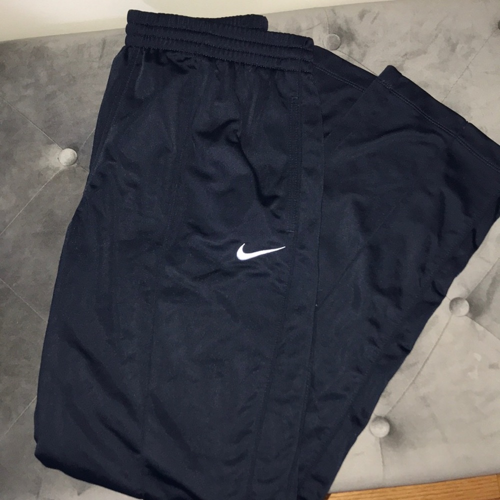 Women’s Nike sweatpants